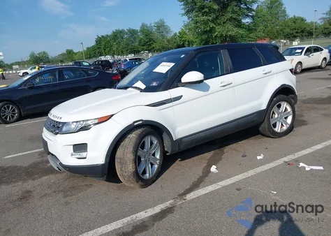 2015 Land Rover Range Rover Evoque Pure z USA, uszkodzony, nr VIN SALVP2BG4FH044805